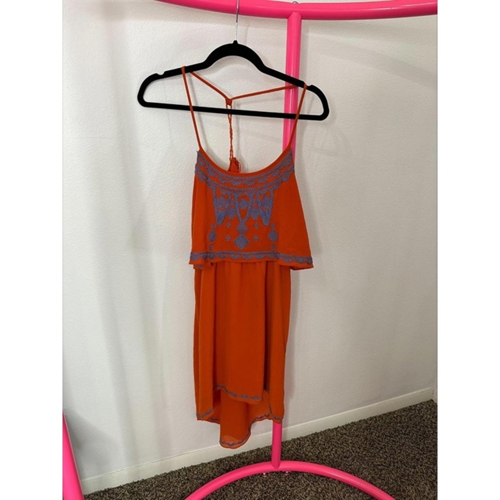 BUTTONS ORANGE HIGH LOW DRESS- SIZE M‎